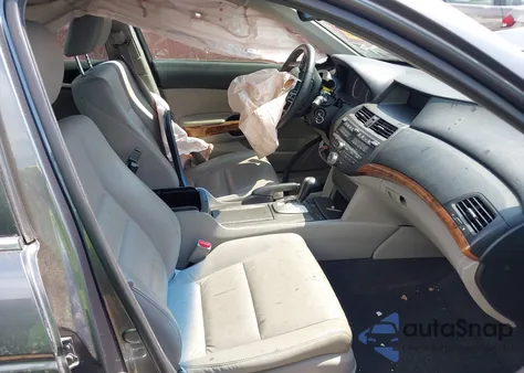 2011 Honda Accord 2.4 Ex-L z USA, uszkodzony, nr VIN 1HGCP2F87BA079117